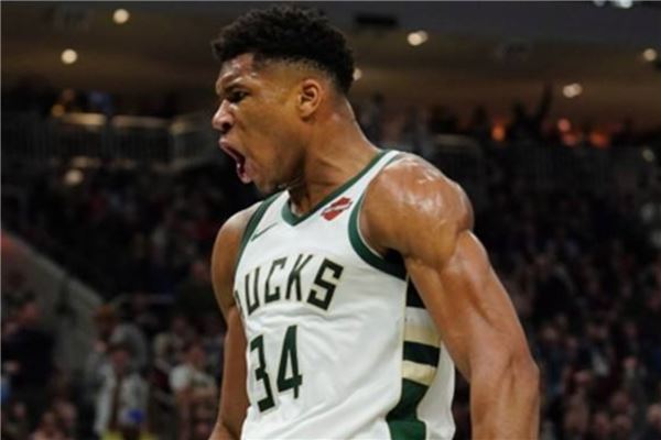 为曼城在后 为曼城在后