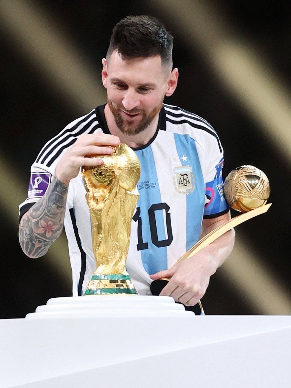 接触并不足 接触并不足